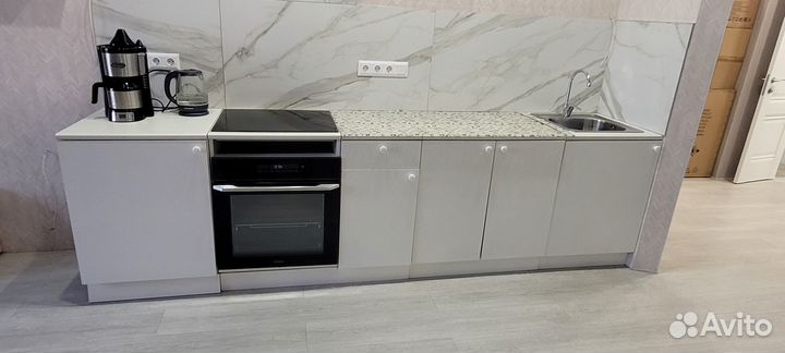 Продам кухню (кухонный гарнитур - нижние ящики)