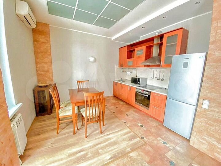 3-к. квартира, 120 м², 5/10 эт.