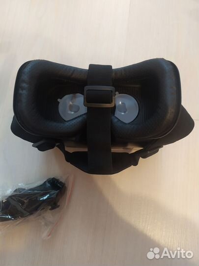 Продам очки виртуальной реальности