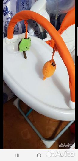 Столик для кормления-музыкальная качеля