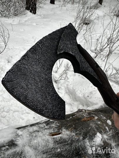 Топор кованый Сварог Крокодил сталь 45