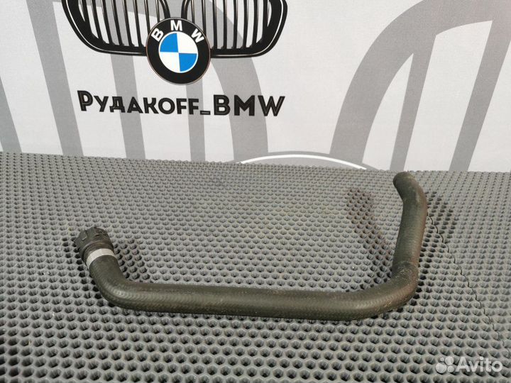 Патрубок системы охлаждения Bmw X5 E53 M54B30 2004