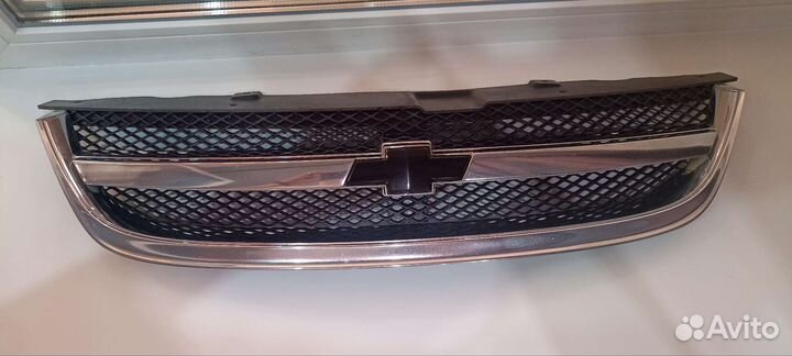 Решетка радиатора chevrolet lacetti седан