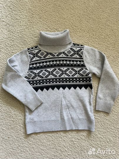 Зимний свитер для мальчика
