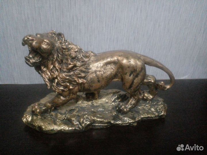 Статуэтка-лев(из гипса)