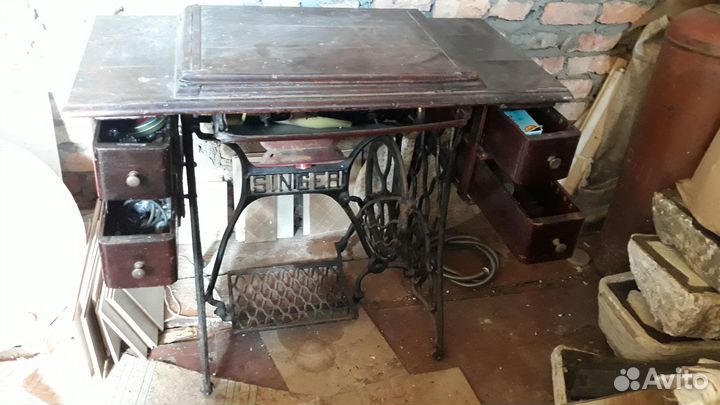 Швейная машинка зингер антикварная