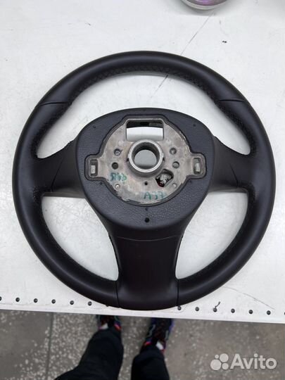 Руль touareg nf обогрев коричневый