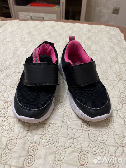Кроссовки для девочки 35 размер