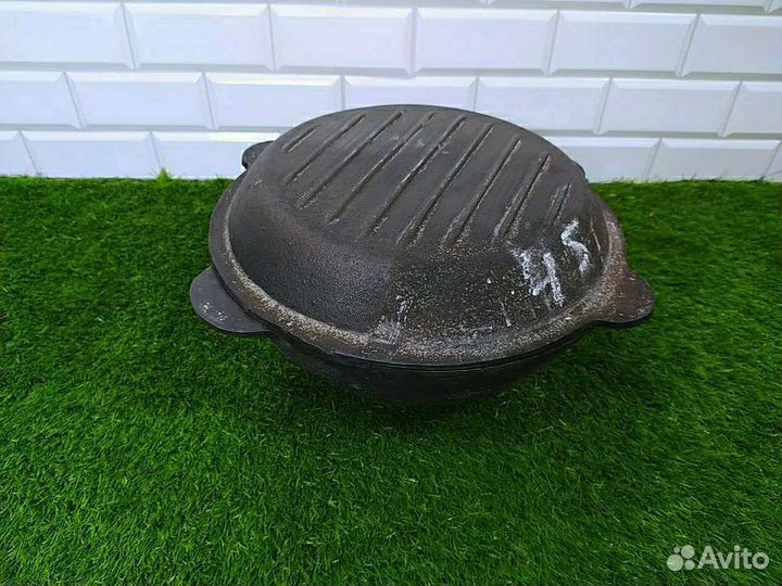 Казан чугунный с крышкой сковородой