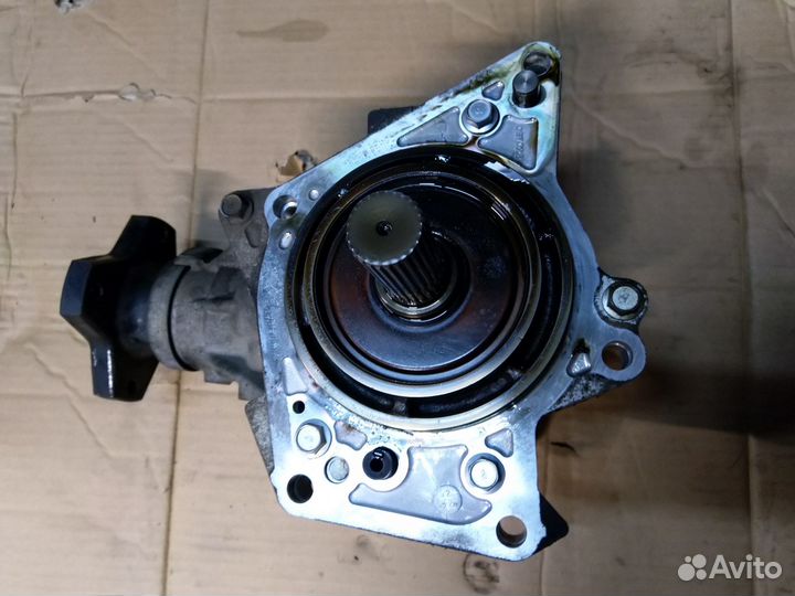 Раздатка рено колеос 1 2.0 дизель 33100JD600