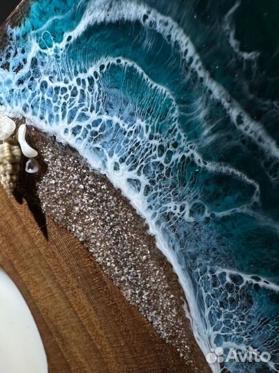 Свеча в дереве