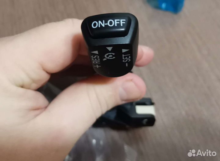 Переключатель круиз контроля Toyota