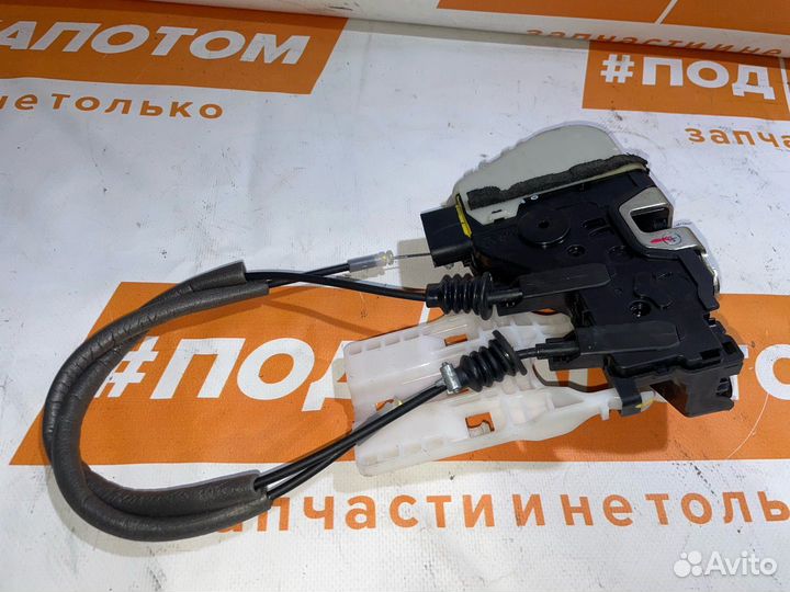 Замок двери передней правой Hyundai Santa Fe