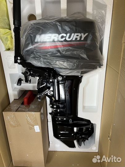 Продам мотор меркури