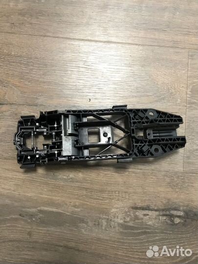 Корпус ручки передний правый Porsche Cayenne 958