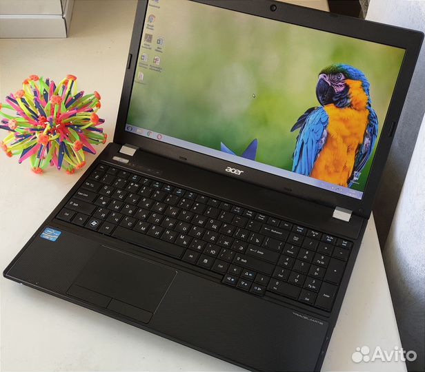 Ноутбук Acer/4 ядра/как новый