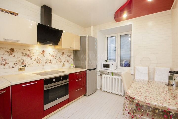 2-к. квартира, 56 м², 3/10 эт.