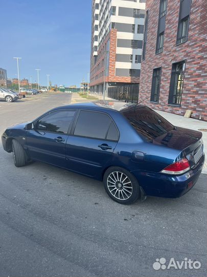 Mitsubishi Lancer 1.6 МТ, 2005, 195 000 км