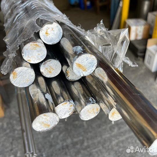 Горячекатаный круг из конструкционной сортовой стали 25, марка 09Г2С