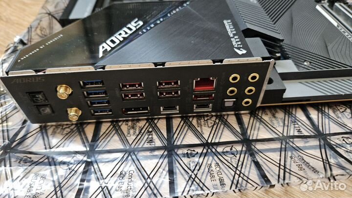 Gigabyte z690 aorus master