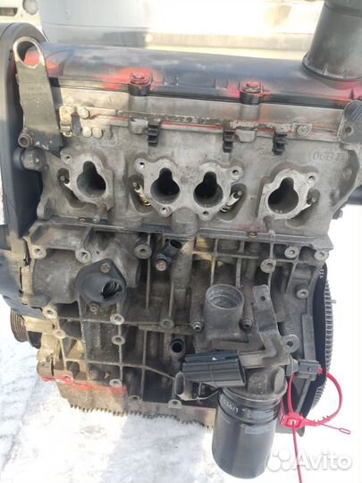 Двигатель BSE 1,6 Skoda Volkswagen