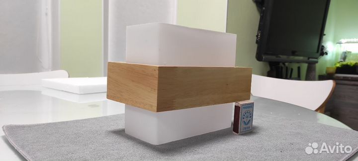 Светильник настенный (бра)