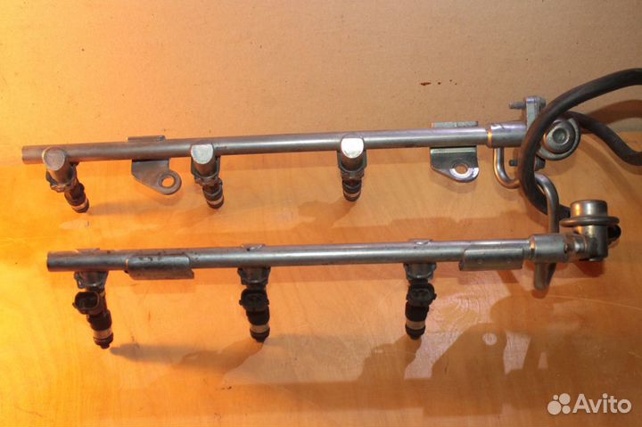 Форсунка топливная Nissan Murano Z50 VQ35 3.5