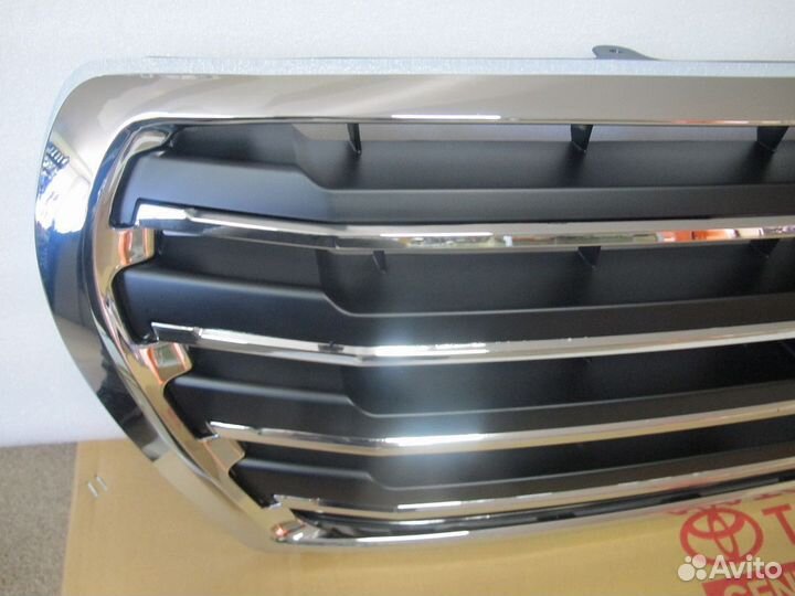 Land Cruiser 200 08-15 Решетка Brownstone A9DQ1