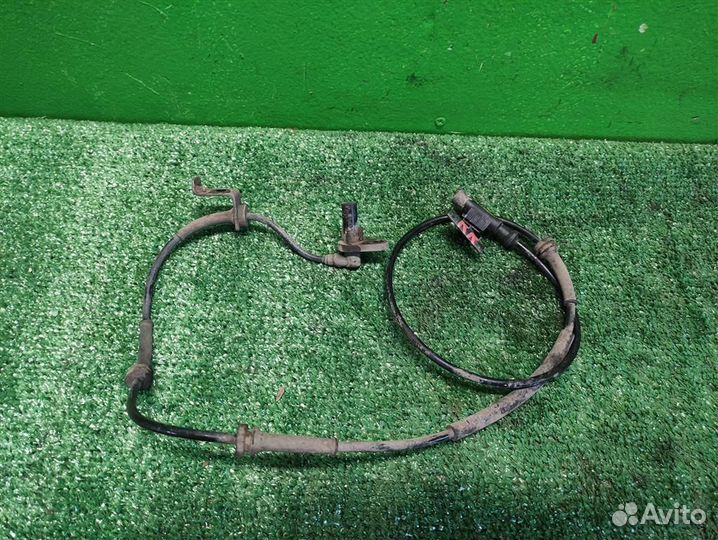 Датчик ABS задний Land Rover Discovery 4 2010