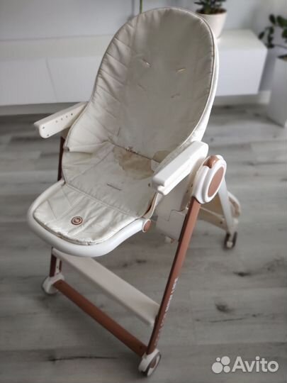 Стульчик для кормления happy baby berny v2