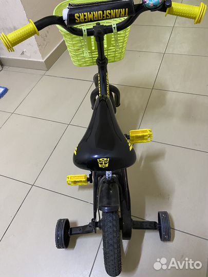 Детский велосипед четырехколесный 12