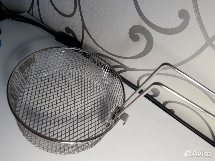 Фритюрница Redmond,Терка,кольца кулинарные