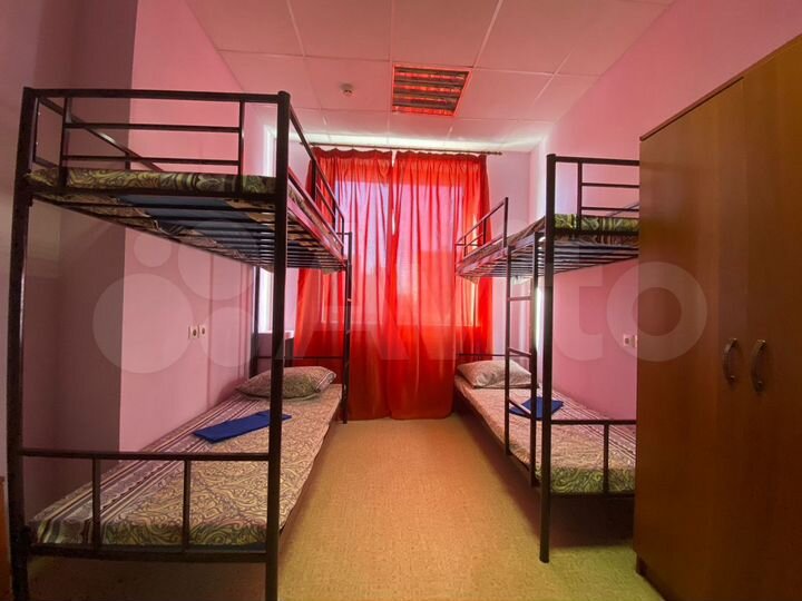 Комната 42 м², 5/5 эт.