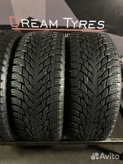 Nokian Tyres Hakkapeliitta R3 215/45 R17