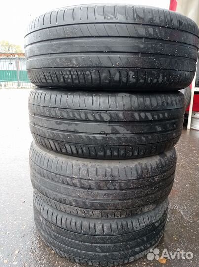 Michelin Primacy 3 215/60 R16