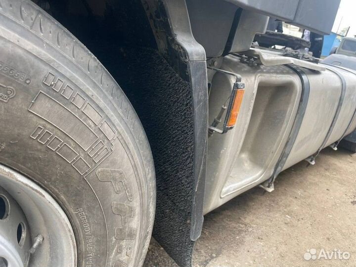 Крыло переднее левое задняя часть Daf XF106