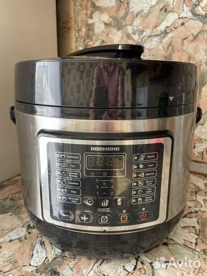 Мультиварка-скороварка Redmond
