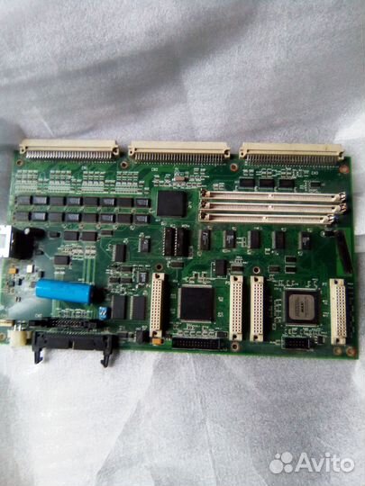 Материнская плата с процессором