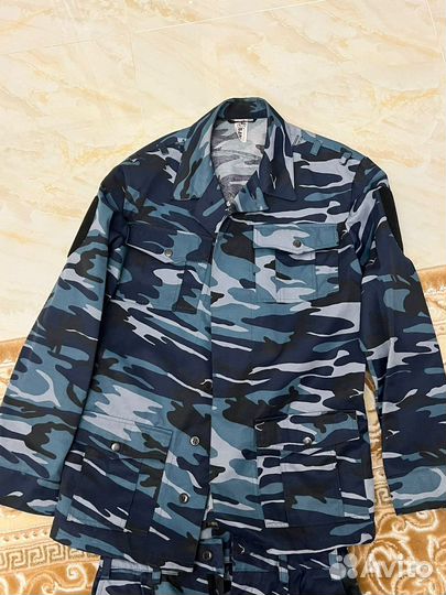 Форма полицейская в отличном состоянии