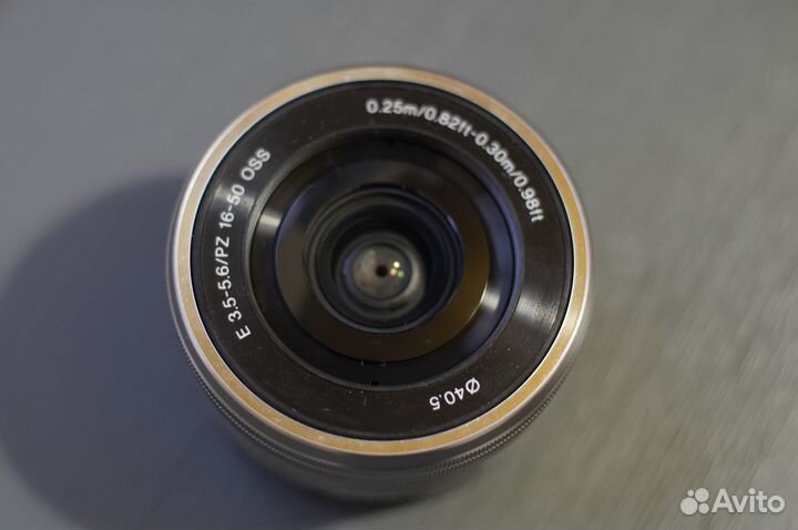 Объектив Sony selp1650