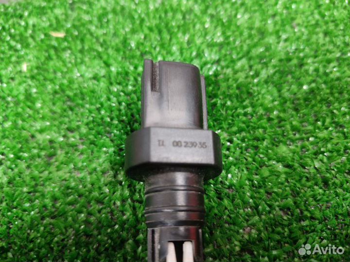 Датчик уровня омывающей жидкости Ford Focus 3