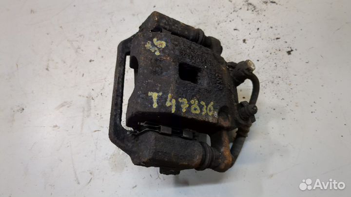 Суппорт правый задний SsangYong Kyron