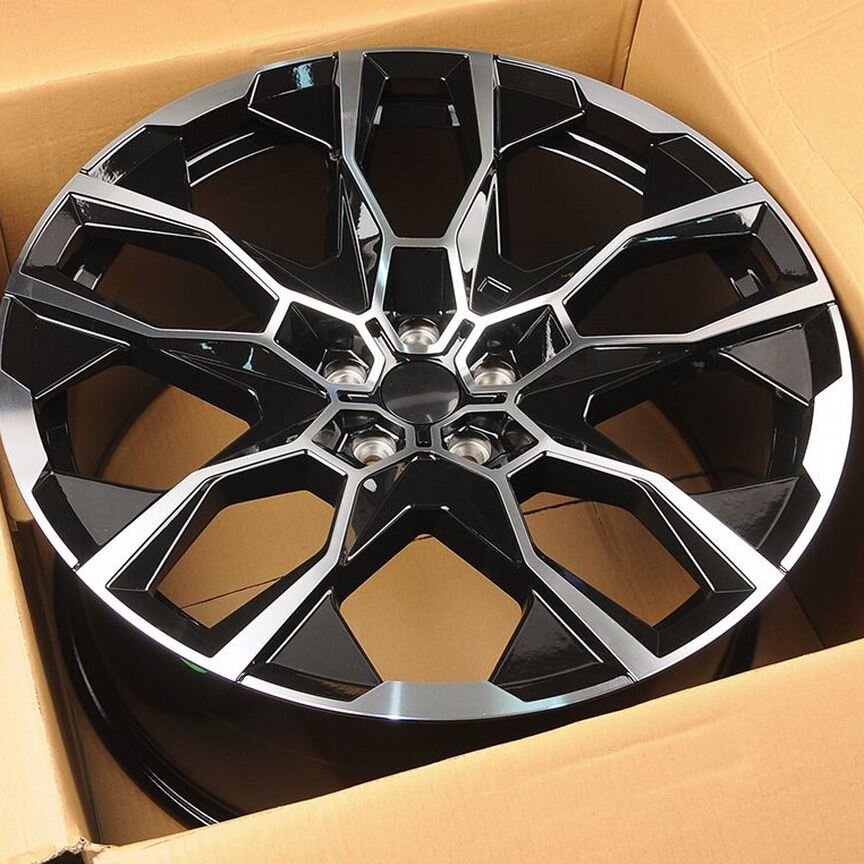 Диски на BMW X5 (G),BMW X6 (G) KoKo Kuture 5592 9.5x21/5x112 D66.6 ET37 BKF литой