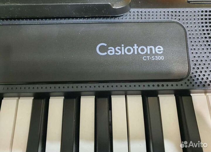 Синтезатор casio Casiotone CT-S300