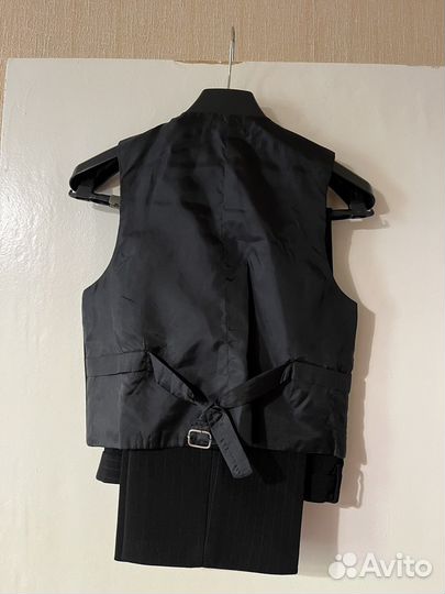 Костюм тройка на мальчика