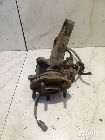 Кулак передний левый Mitsubishi Pajero Pinin H77W