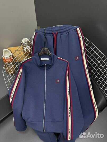 Спортивный костюм с лампасами Miu Miu (хитовый)