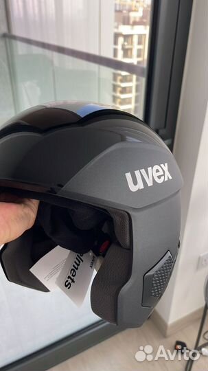 Шлем горнолыжный Uvex