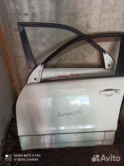 Дверь передняя левая Suzuki Grand Vitara 2005-2015