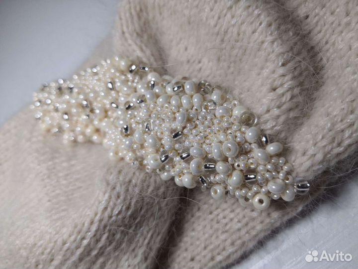 Мягкая повязка на голову, расшитая бисером